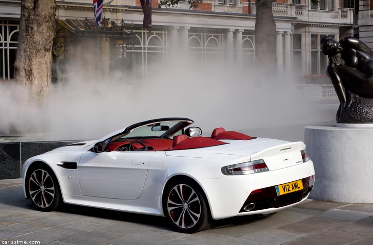 Aston Martin V12 Vantage Roadster 2012