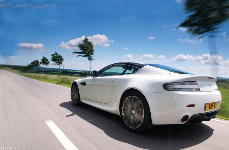 Aston Martin V8 Vantage N420 2010