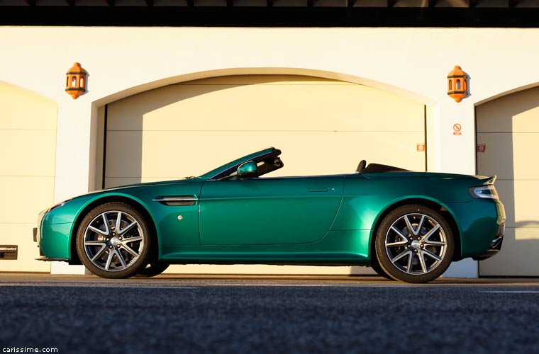 Aston Martin V8 Vantage S Roadster 2011