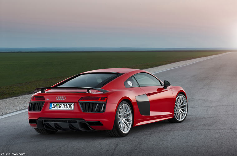 Audi R8 2 V10 Plus 2015