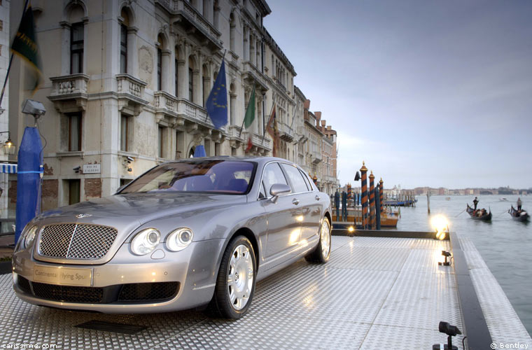 Bentley Flying Spur 1 Voiture de Prestige 2005 / 2008