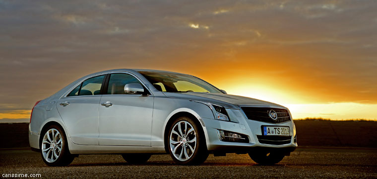 Cadillac ATS Voiture Familiale de Luxe 2012