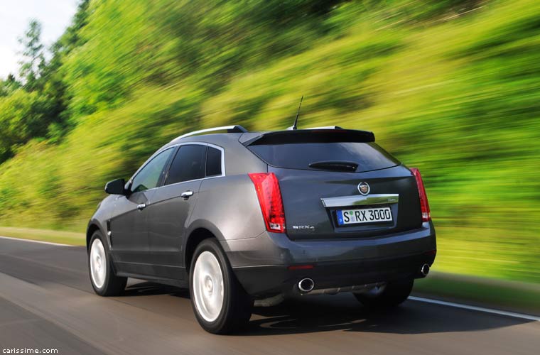 Cadillac SRX 2 SUV Luxe 2011