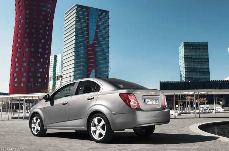 Chevrolet Aveo 2 Voiture Polyvalente 2011