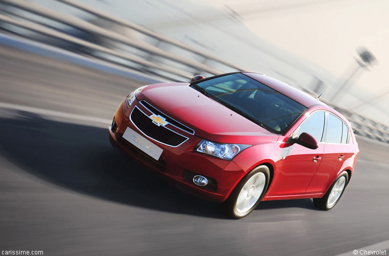 Chevrolet Cruze 5 portes hatchback 2011