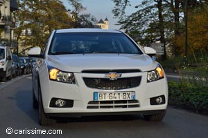 Chevrolet Cruze 5 portes 1.8 LTZ Essai Carissime