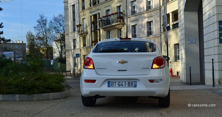 Chevrolet Cruze 5 portes 1.8 LTZ Essai Carissime