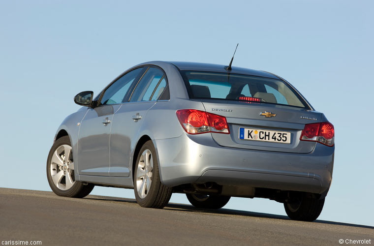 Chevrolet Cruze Voiture Familiale 2009