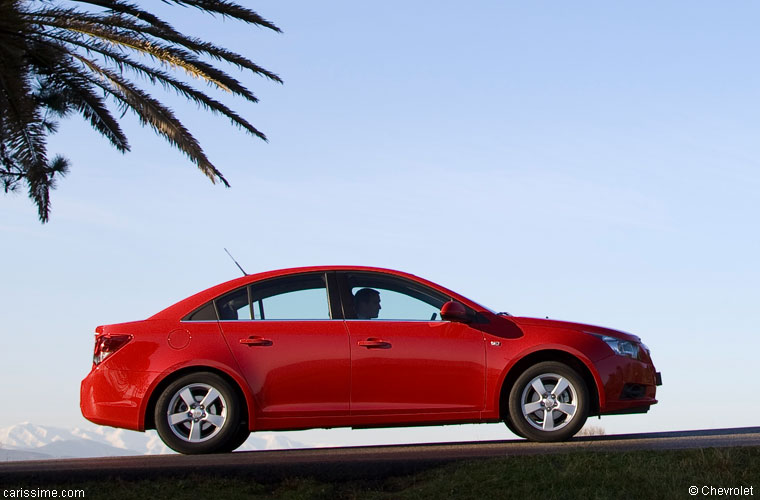 Chevrolet Cruze Voiture Familiale 2009