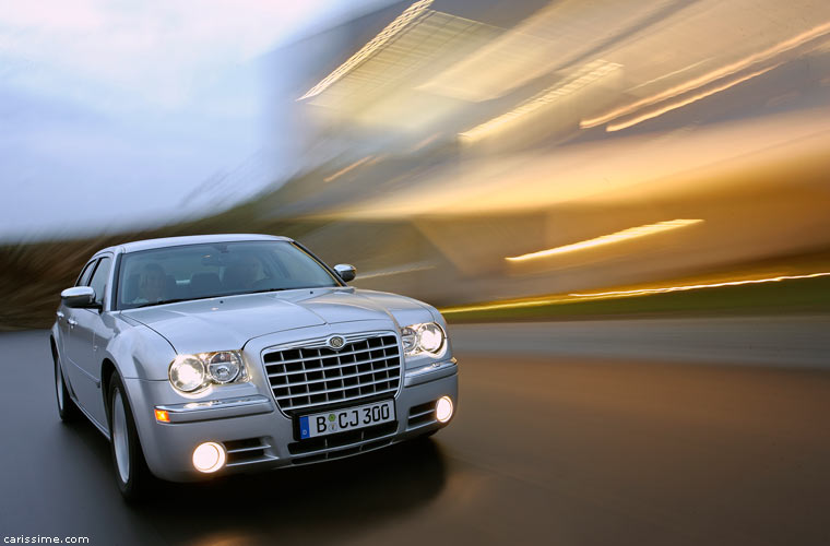 Chrysler 300C 2007 voiture routière