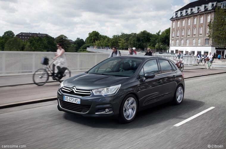 Citroen C4 2 Voiture Compacte 201O / 2014