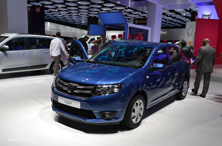 Dacia Logan 2 au Salon Automobile de Paris 2012