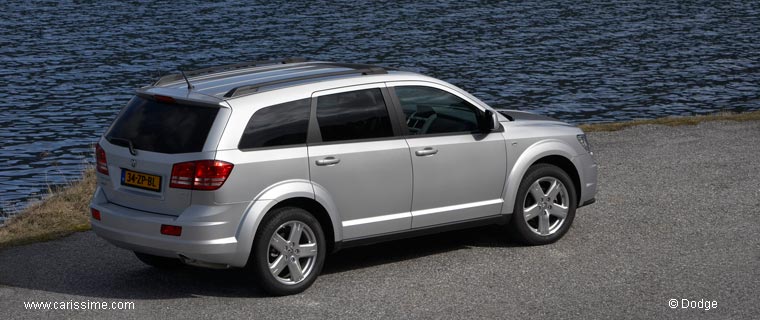 Dodge Journey arrière