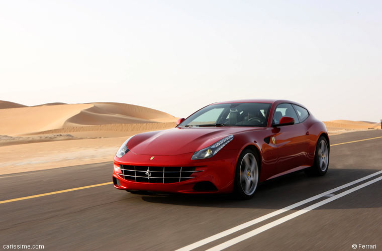 Ferrari FF Coupé 4 places de Luxe