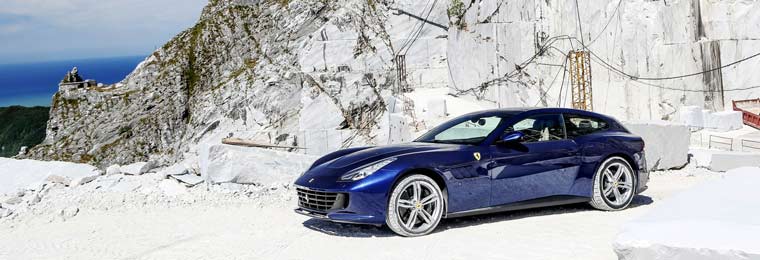 Ferrari GTC4Lusso Coupé 4 places 2016