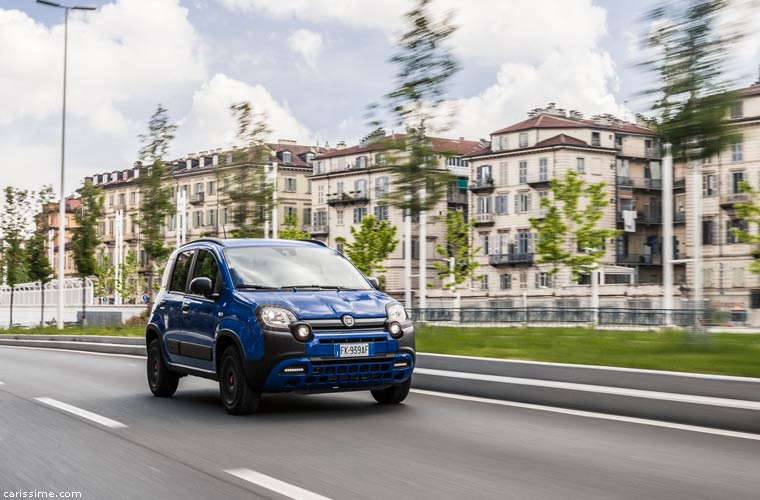 Fiat Panda City Cross Waze 2018