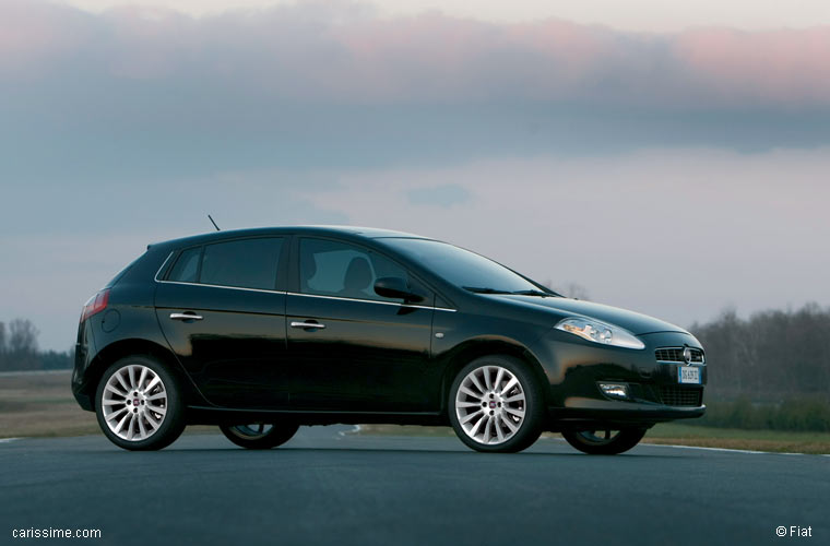 Fiat Bravo 2 Voiture Compacte 2007 / 2015