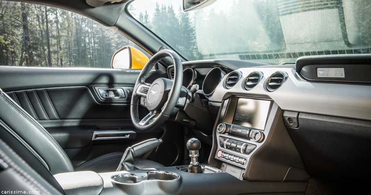 Ford Mustang 2015 Coupé Fastback