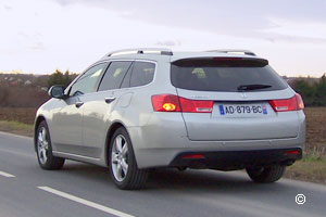 Honda Accord Break Tourer Essai Carissime