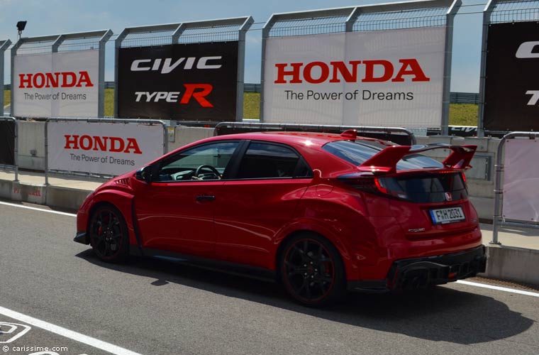 Essai Honda Civic Type R 2015 Circuit Slovakia Ring
