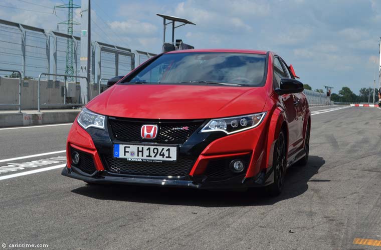 Essai Honda Civic Type R 2015 Circuit Slovakia Ring