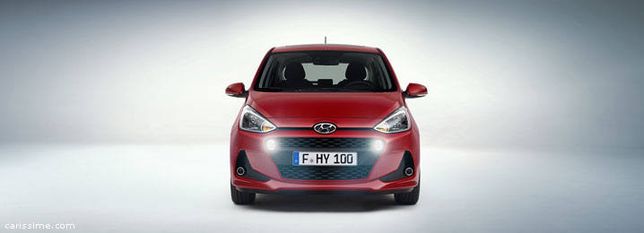 Hyundai i10 - 2 Voiture Citadine 2017 Hyundai i10 - 2 Voiture Citadine 2017