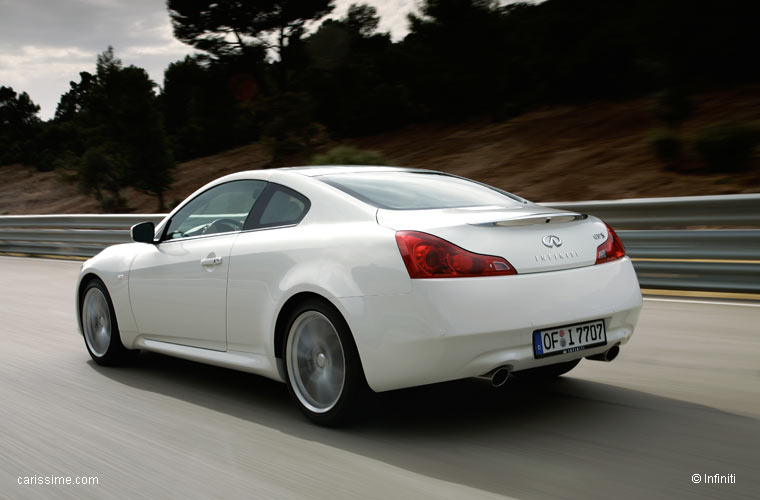 Infiniti Q60 Coupé de Luxe