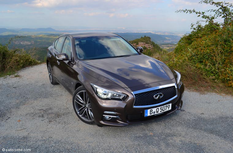 Essai Infiniti Q50 2013