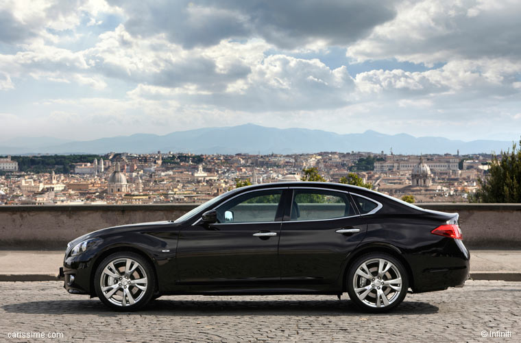 Infiniti Q70 1 Routière 2010