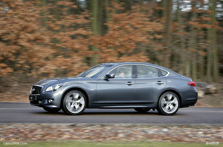 Infiniti Q70 1 Routière 2010