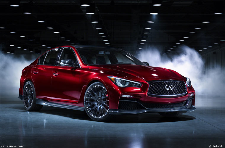 Infiniti Q50 Eau Rouge Sportive 2014