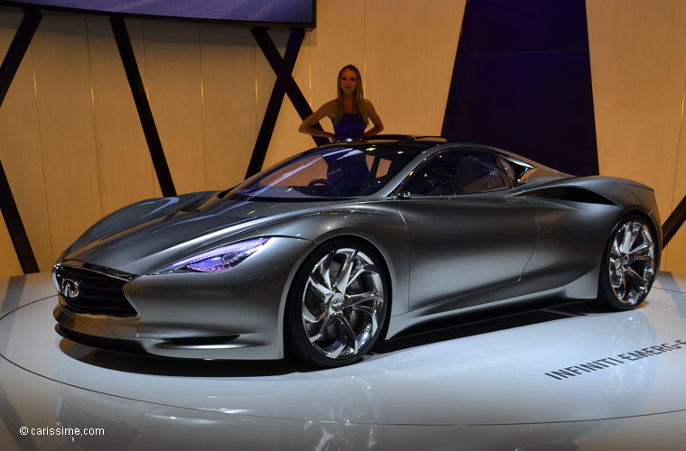 Infiniti Emerg-E au Salon Automobile de Paris 2012