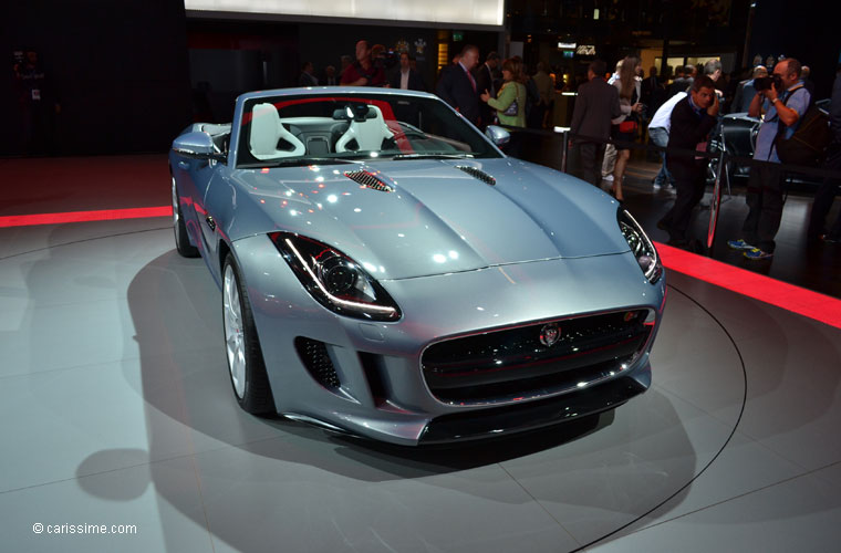 Jaguar Type F Cabriolet au Salon Automobile de Paris 2012