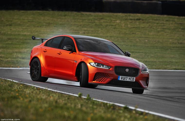 Jaguar XE SV Project 8 2017