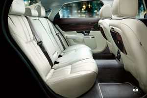 Jaguar XJ - 8 2010 / 2013 Jaguar XJ - 8 2010 / 2013