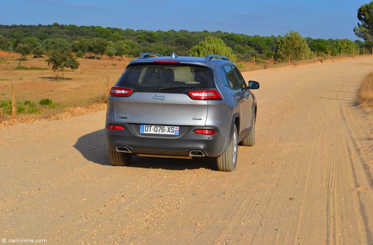 Essai Jeep Cherokee 2.2 185 & 200 ch 2015