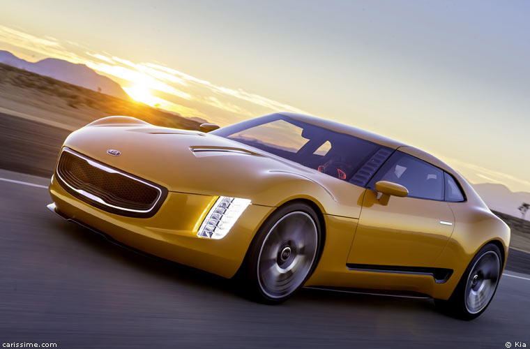 Kia GT4 Stinger Concept Detroit 2014