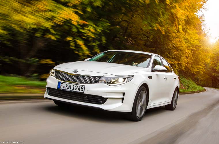 Kia Optima 2 2015 voiture Familiale