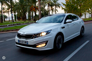 Kia Optima Voiture Familiale 2012