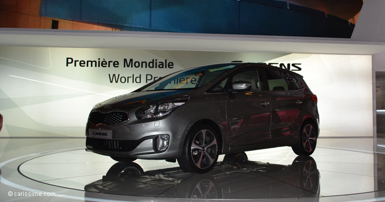 Kia Carens au Salon Automobile de Paris 2012