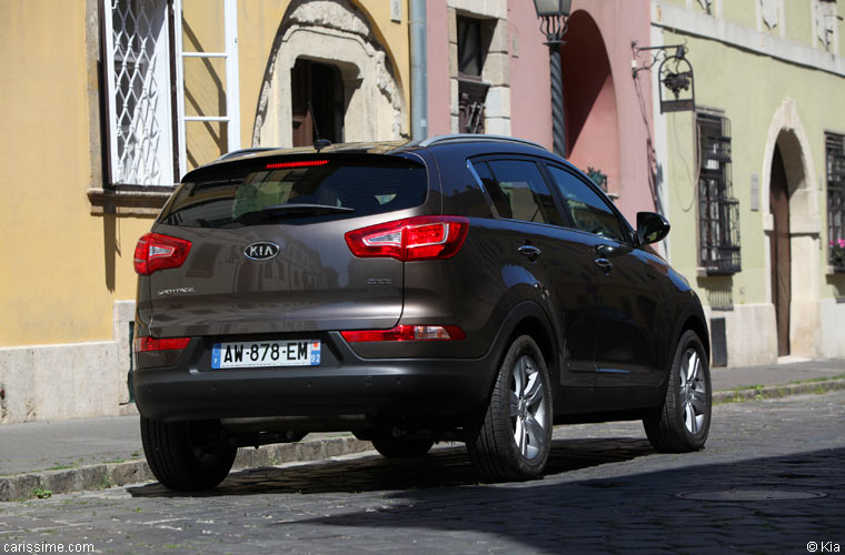 Kia Sportage 3 SUV Compact 2010 / 2014