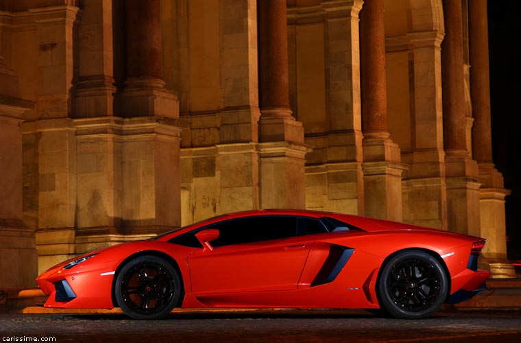 Lamborghini Aventador LP 700-4 2011  2016