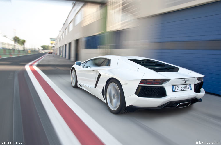 Lamborghini Aventador LP 700-4 2011  2016