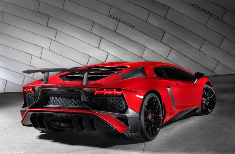 Lamborghini Aventador LP 750-4 Superveloce