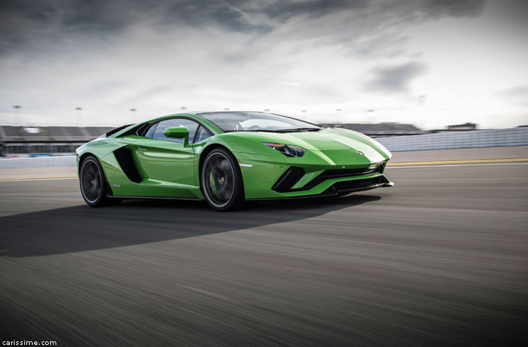 Lamborghini Aventador S