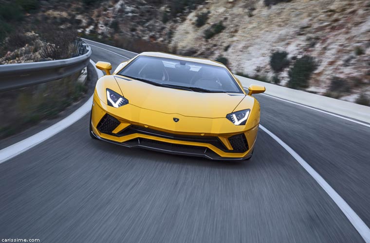 Lamborghini Aventador S