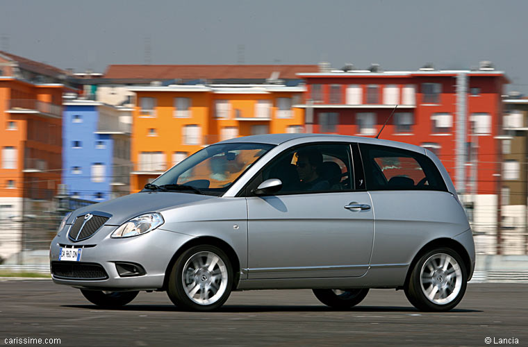 Lancia Ypsilon 2 Restylage 2006 / 2011