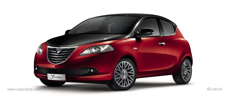 Lancia Ypsilon Black & Red