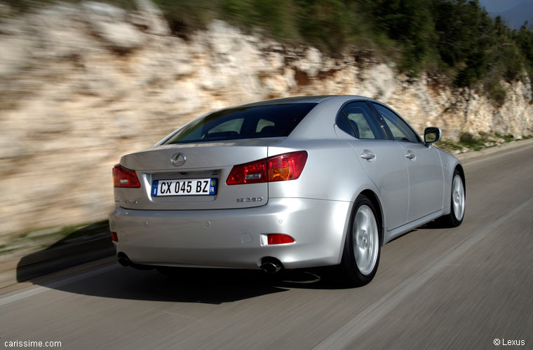 Lexus IS 1 - 2005 / 2013