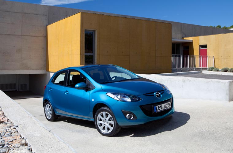 Mazda 2 II restylage 2011 / 2015